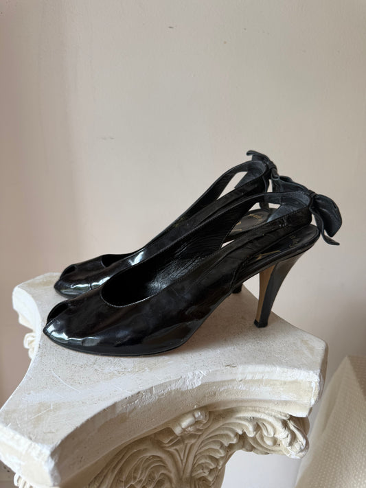 Yves Saint Laurent heels 8.5